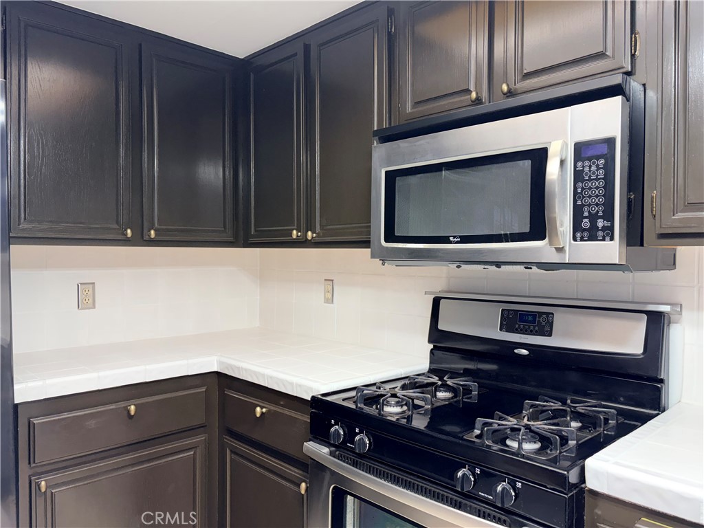 25928 Oak Street #b Property Photo 36