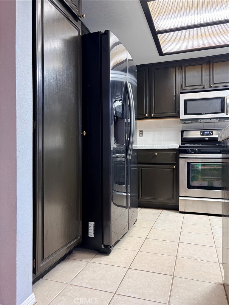 25928 Oak Street #b Property Photo 37