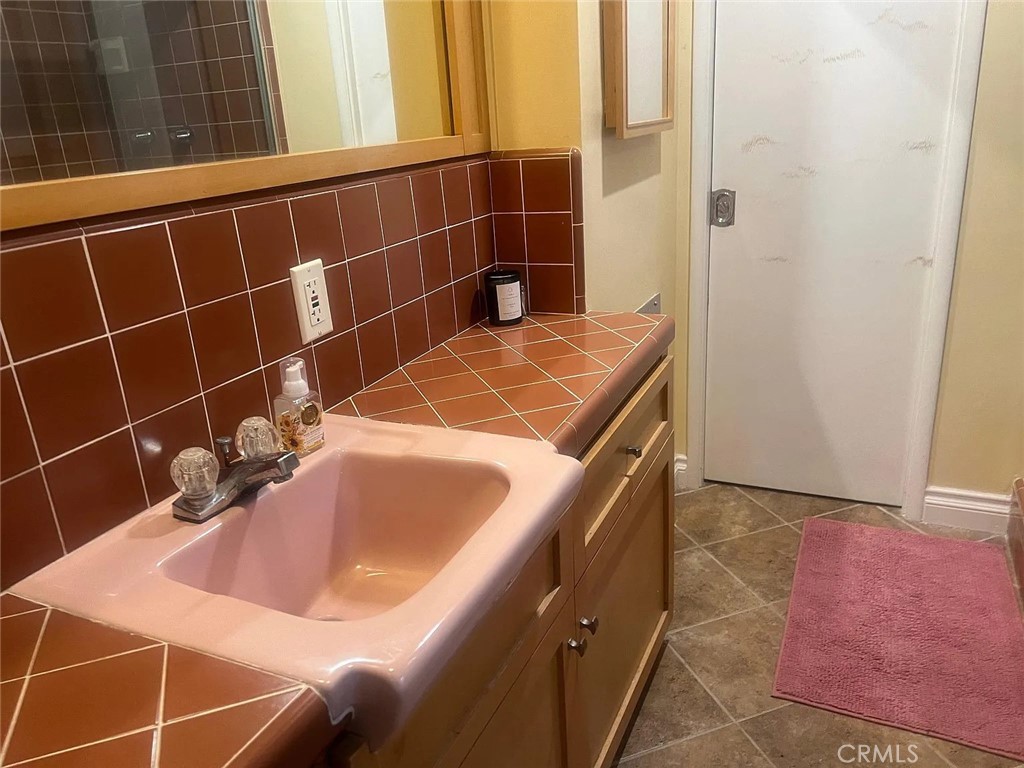 3405 Mulldae Property Photo 7