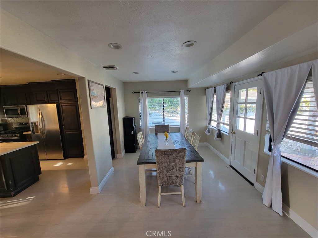 10702 Homeland Avenue Property Photo 17