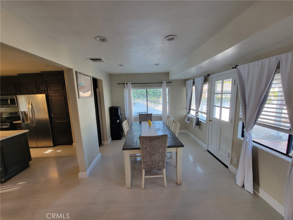 10702 Homeland Avenue Property Photo 18