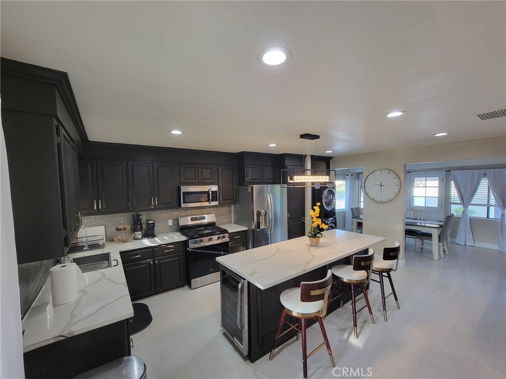 10702 Homeland Avenue Property Photo 19