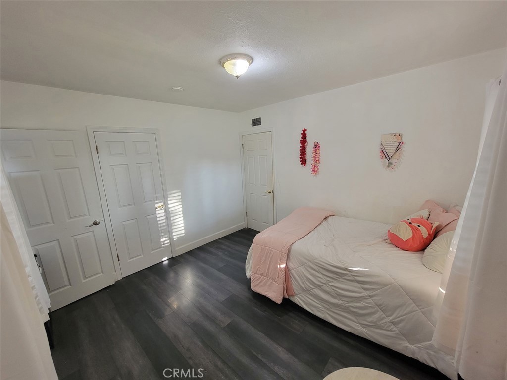 10702 Homeland Avenue Property Photo 27