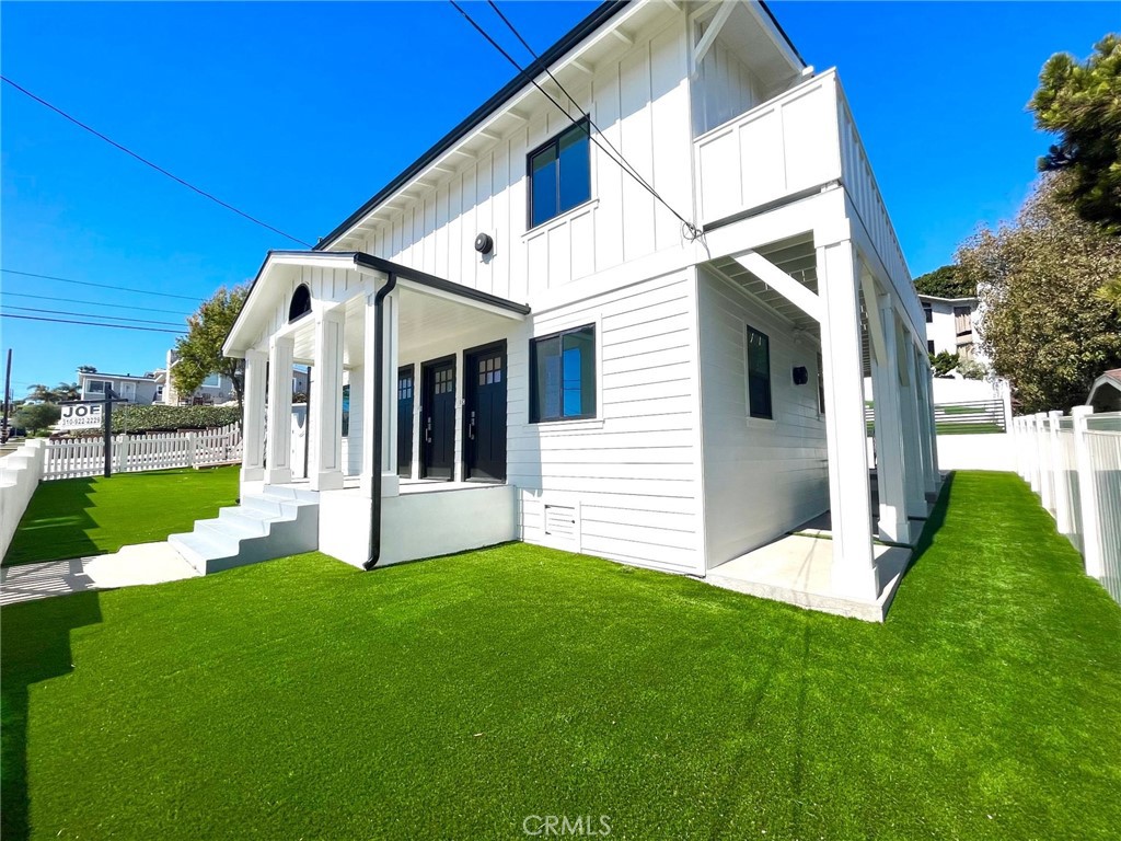 624 W 38th Street A Property Photo 1