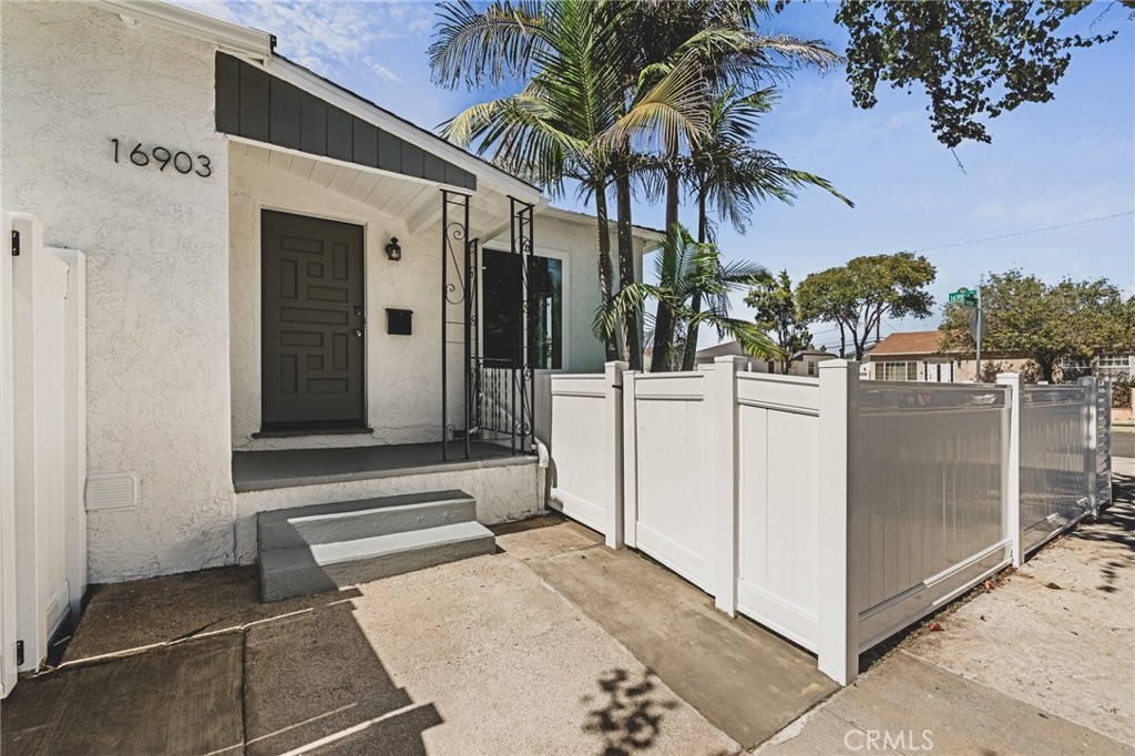 16903 Freeman Avenue Property Photo 3
