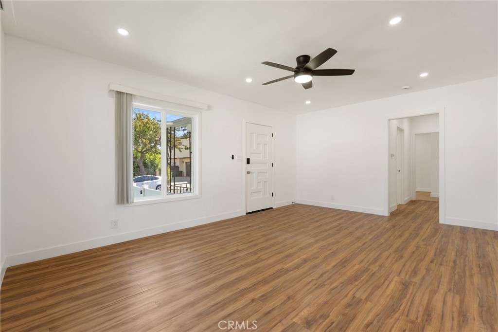 16903 Freeman Avenue Property Photo 6
