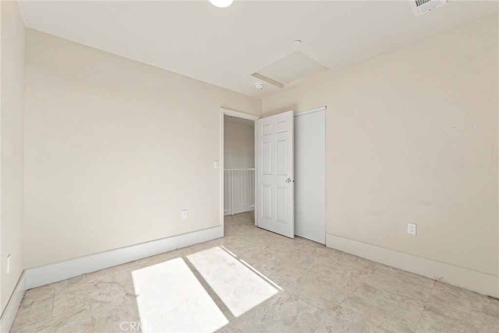 2019 105th Street Property Photo 10