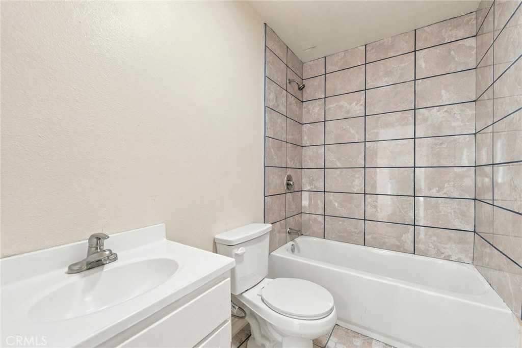 2019 105th Street Property Photo 22