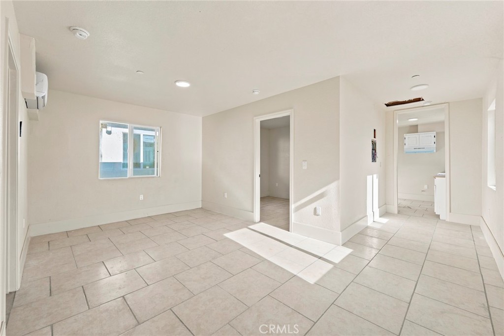 2019 105th Street Property Photo 23