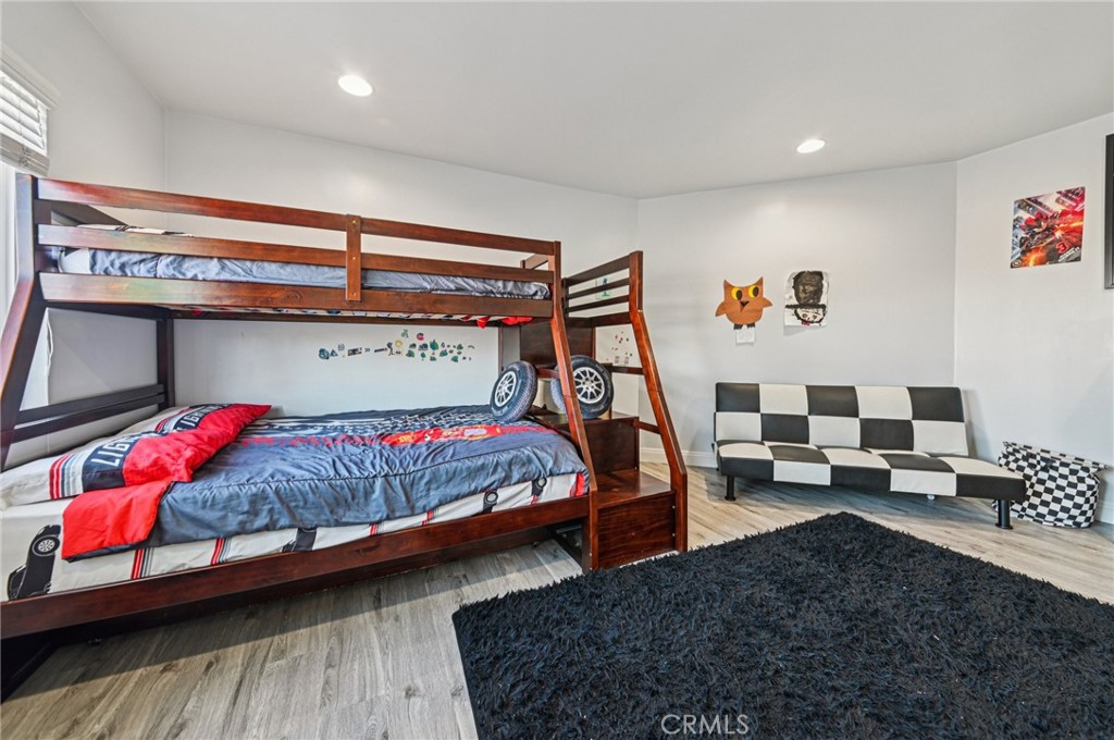 2120 Ronsard Road Property Photo 10