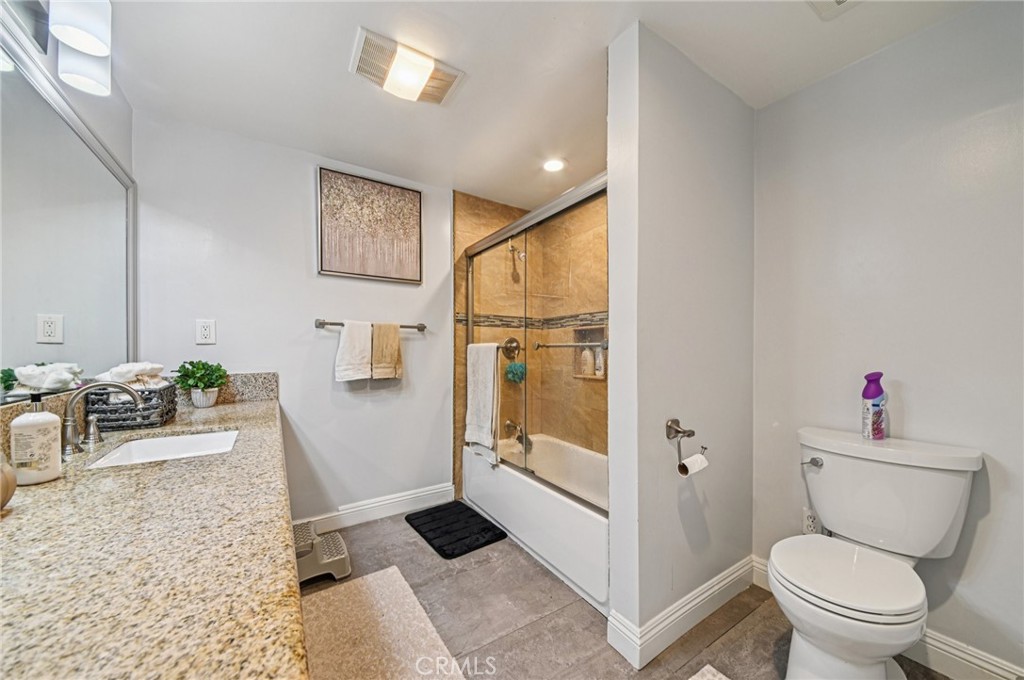 2120 Ronsard Road Property Photo 22