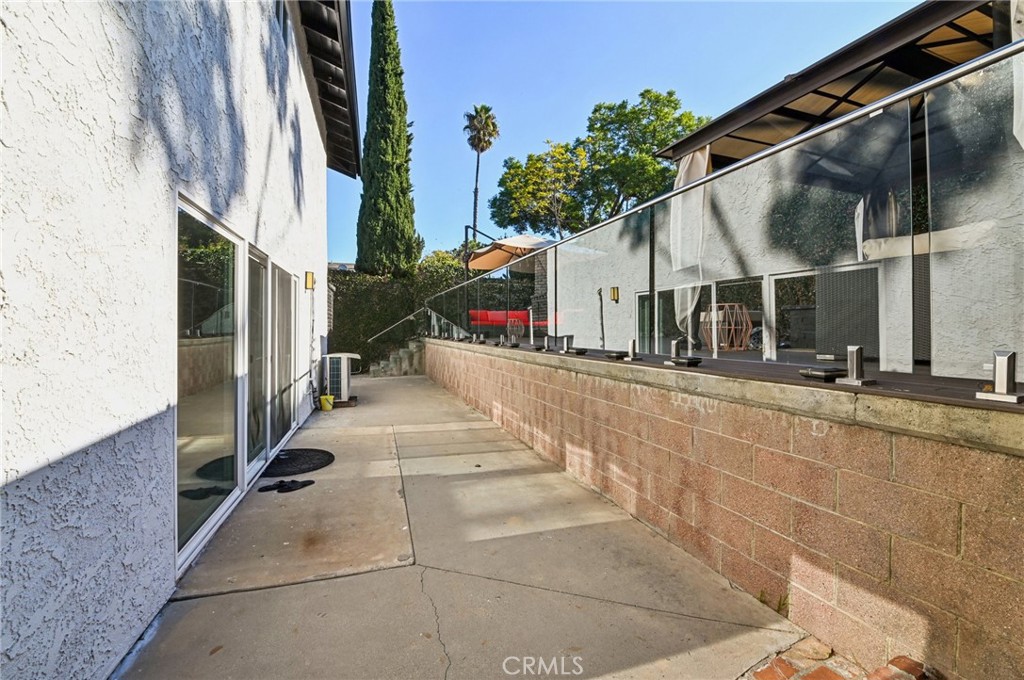 2120 Ronsard Road Property Photo 25