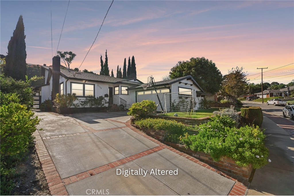 2120 Ronsard Road Property Photo 31