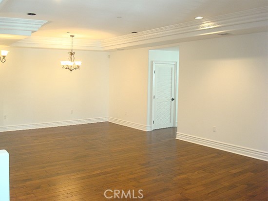 10640 Woodbridge Street 204 Property Photo 5