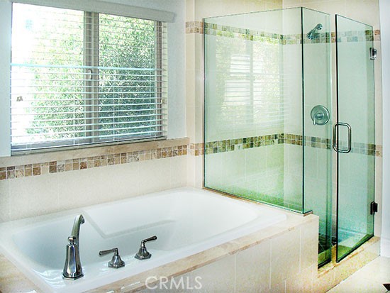 10640 Woodbridge Street 204 Property Photo 18