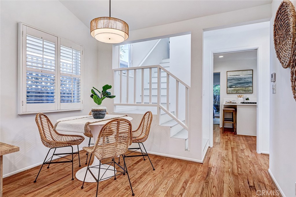 2328 Beach Avenue Property Photo 15