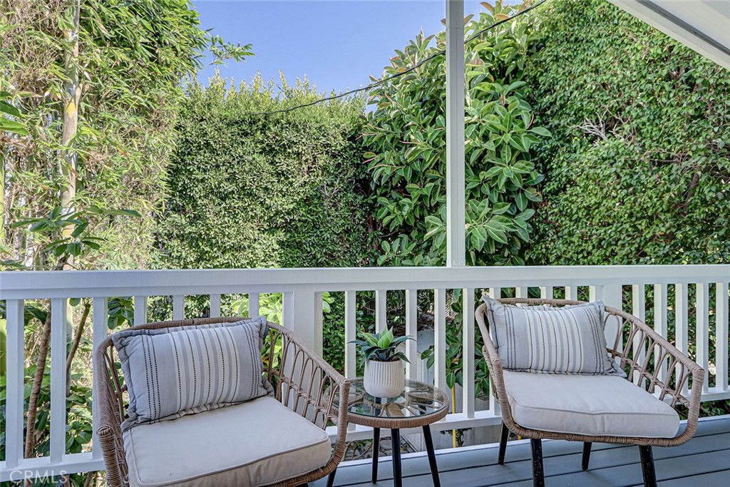 2328 Beach Avenue Property Photo 25