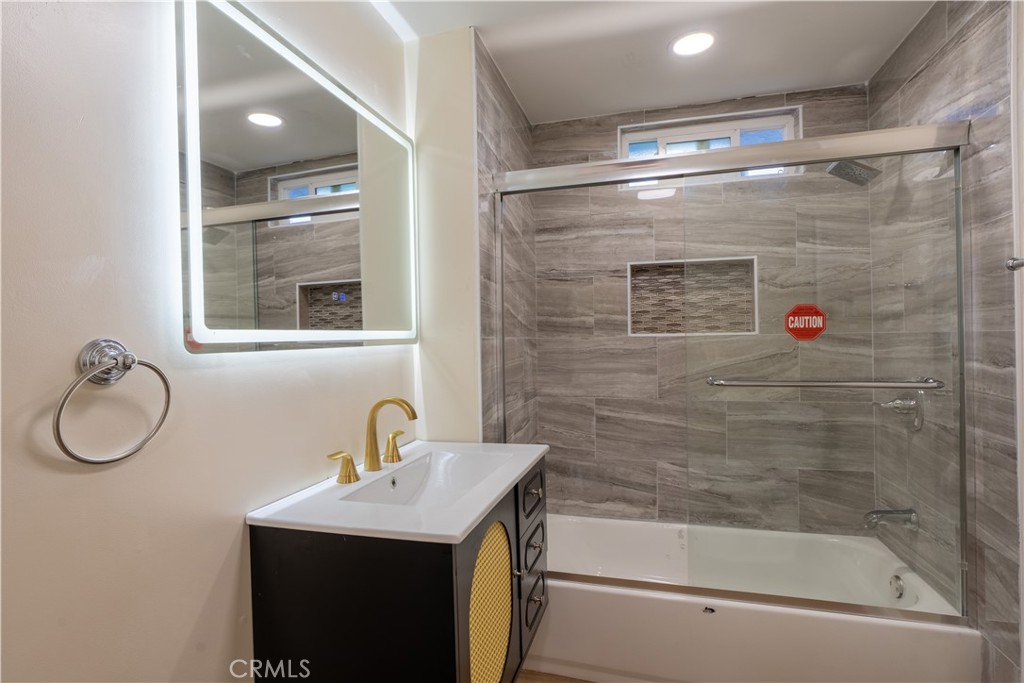 21726 Dolores Street Property Photo 25