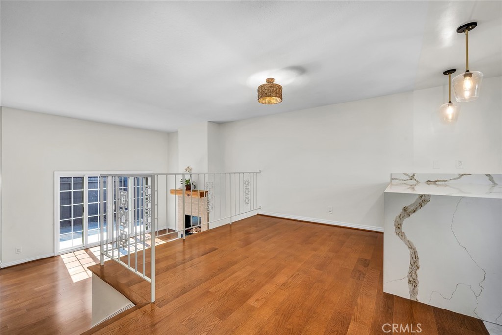 1155 11th Street 15 Property Photo 5