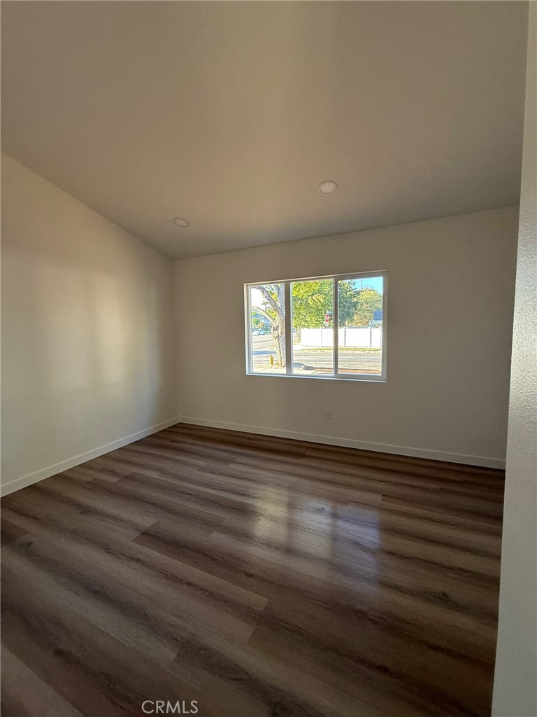 16956 Halsey St Property Photo 2
