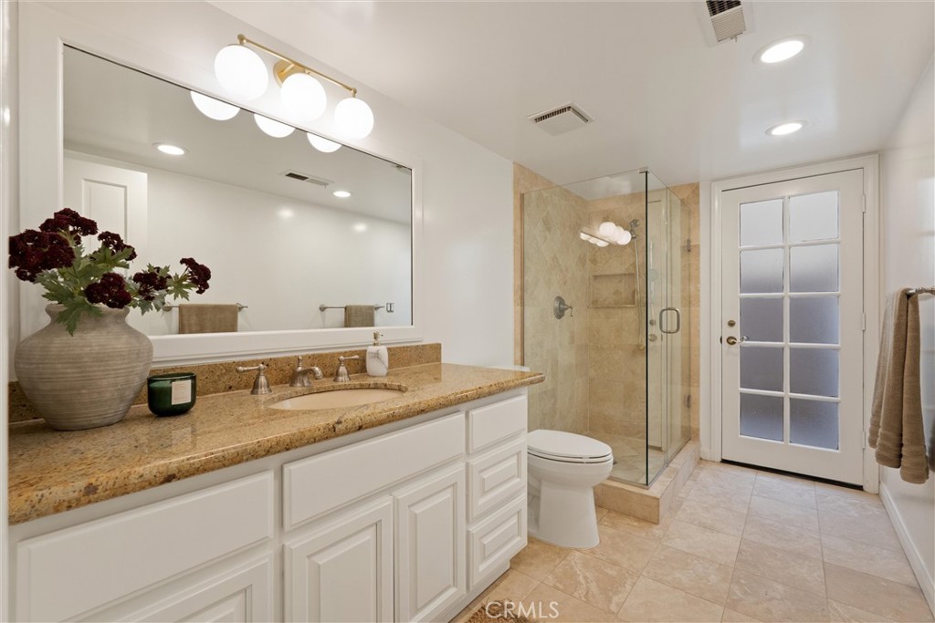 583 36th Street Property Photo 13