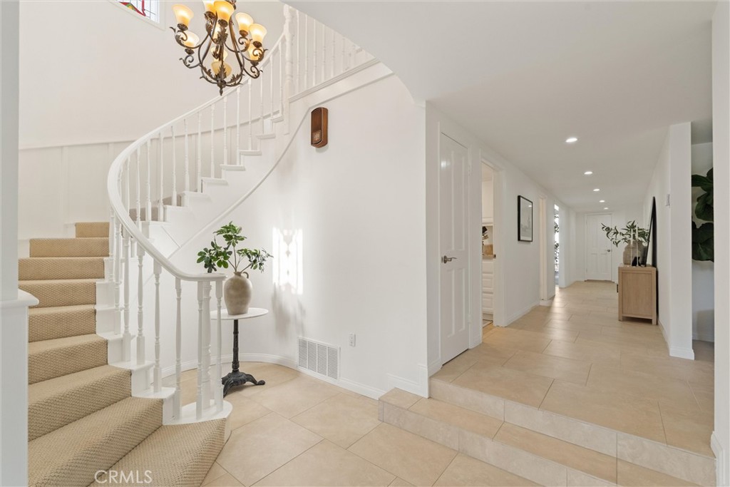 583 36th Street Property Photo 15