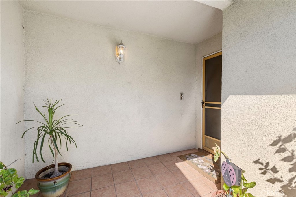 19708 Dalfsen Avenue Property Photo 4