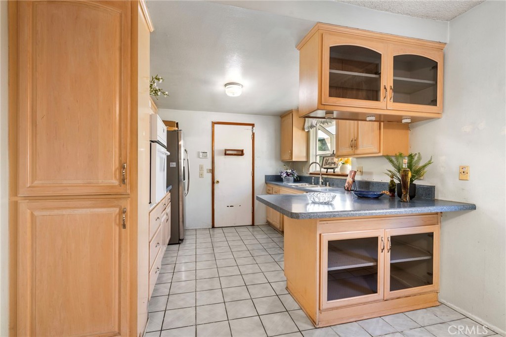 19708 Dalfsen Avenue Property Photo 7