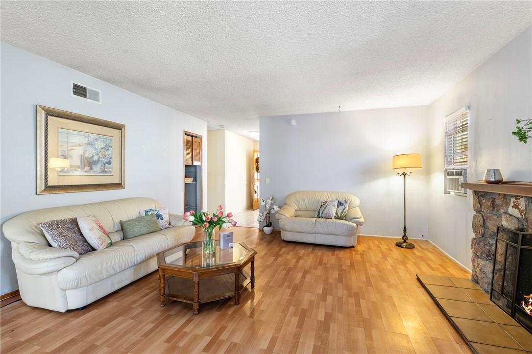 19708 Dalfsen Avenue Property Photo 13