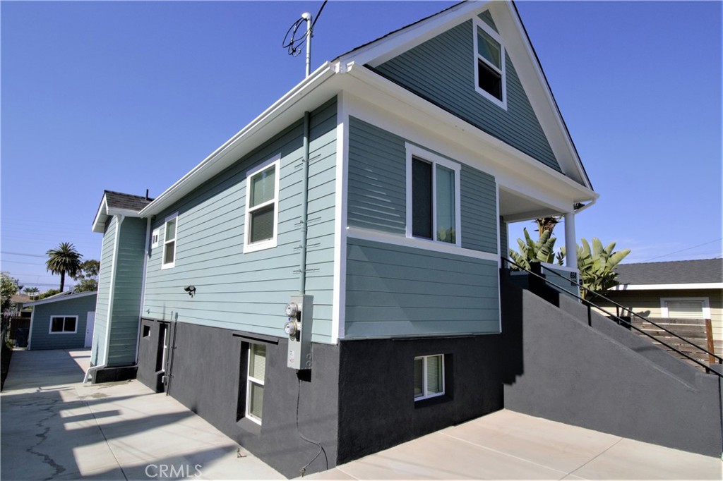 658 W Sepulveda Street Property Photo 5