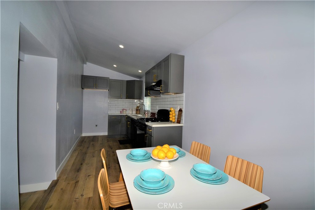 658 W Sepulveda Street Property Photo 14