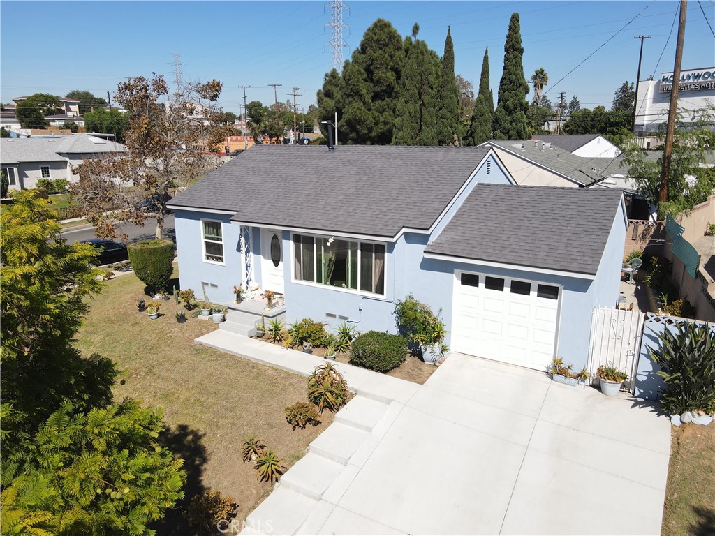 12902 S Berendo Property Photo 1