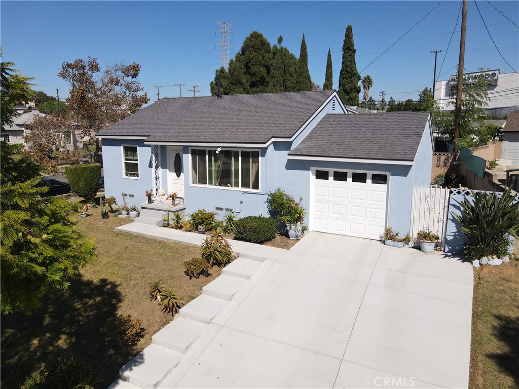 12902 S Berendo Property Photo 2