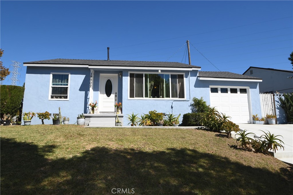 12902 S Berendo Property Photo 27