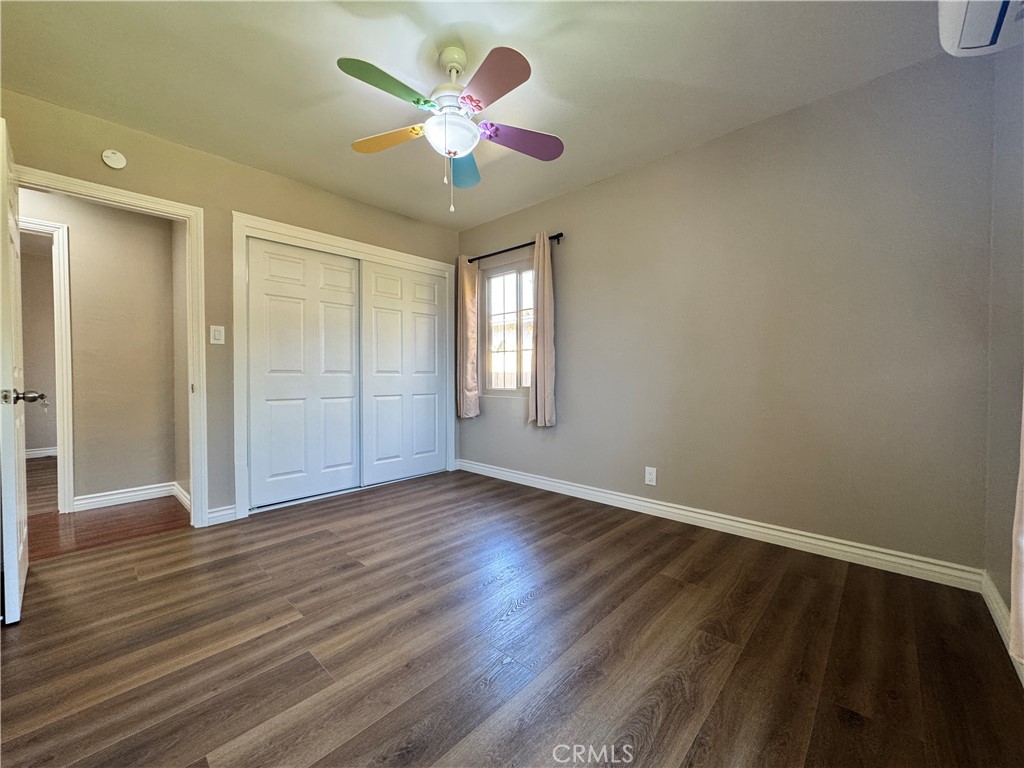 17104 La Salle Property Photo 11