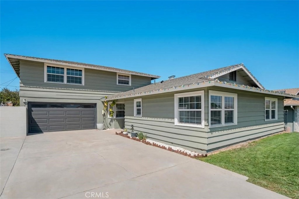 3546 Hillview Drive Property Photo 2