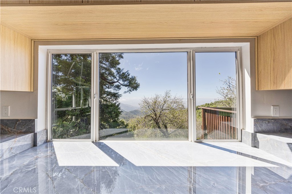 28503 Rim Of The World Property Photo 10