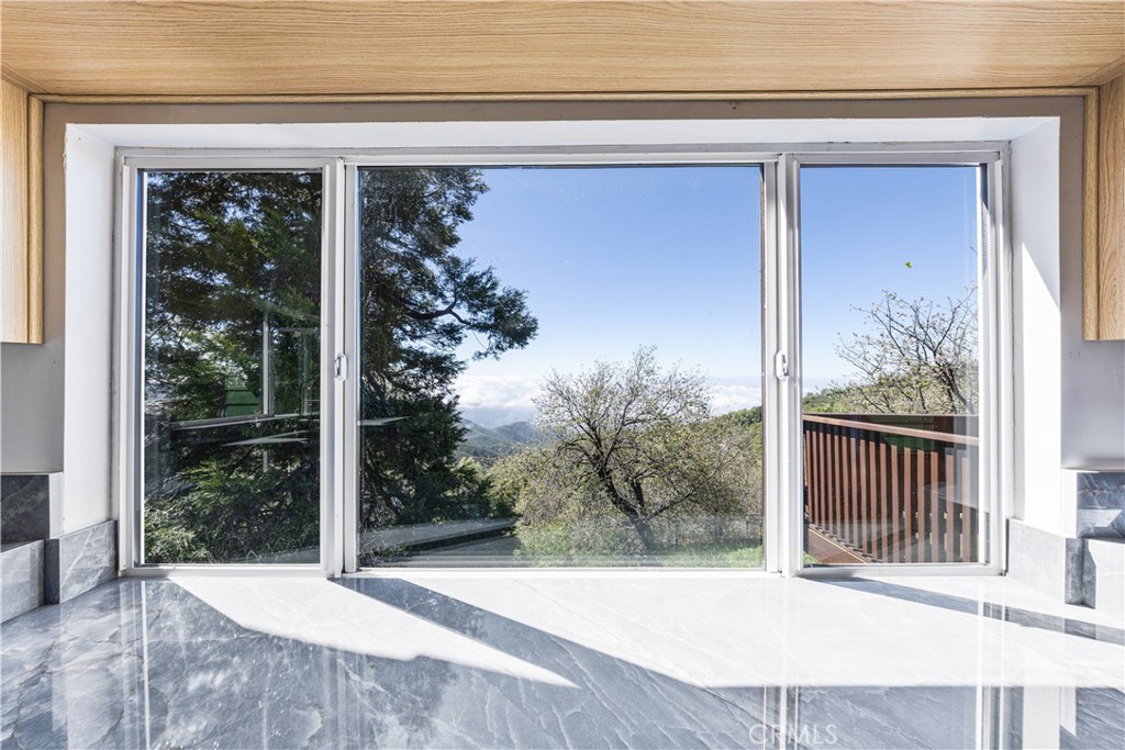 28503 Rim Of The World Property Photo 11