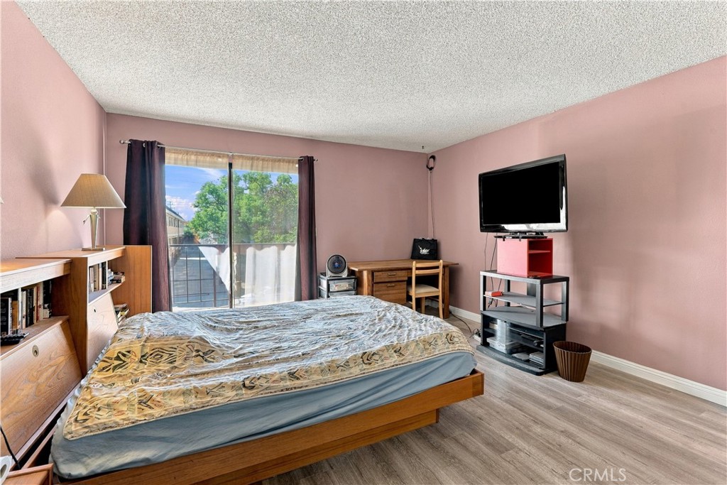 108 N Moore Avenue B Property Photo 10