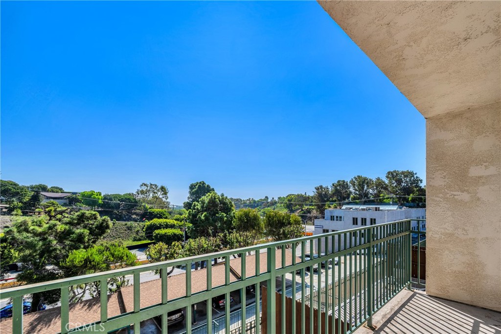 6439 Kanan Dume Road Property Photo 14