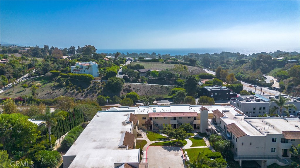 6439 Kanan Dume Road Property Photo 15
