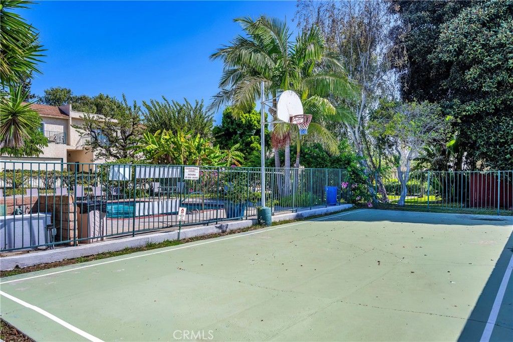 6439 Kanan Dume Road Property Photo 18