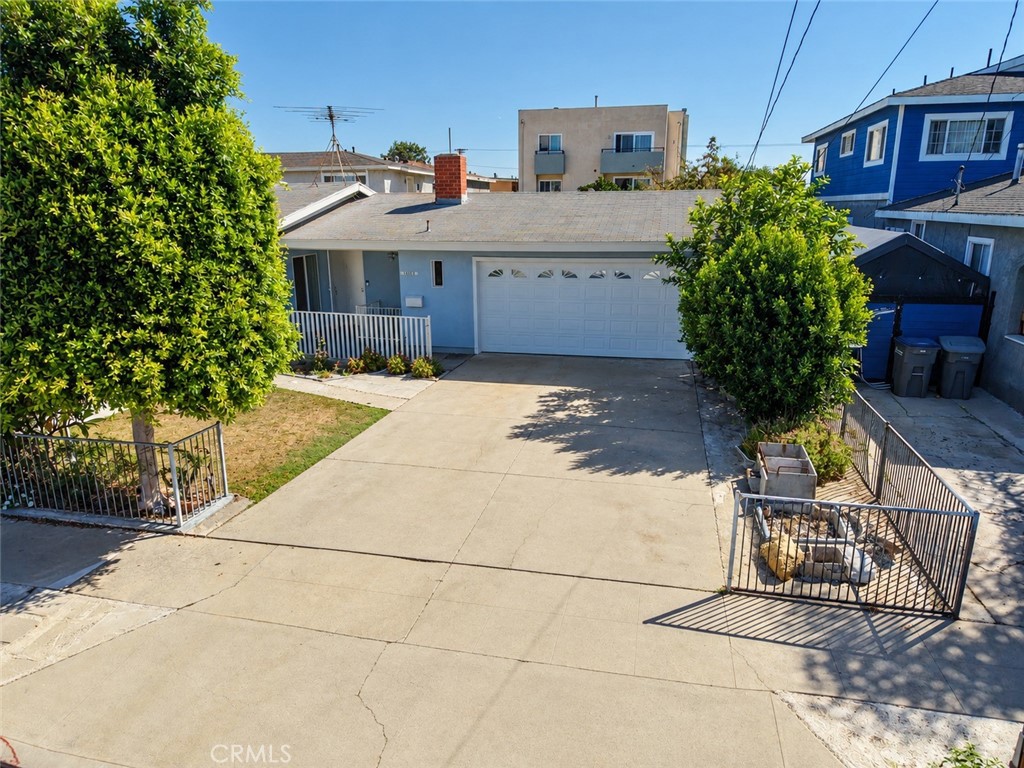 16818 La Salle Property Photo 1