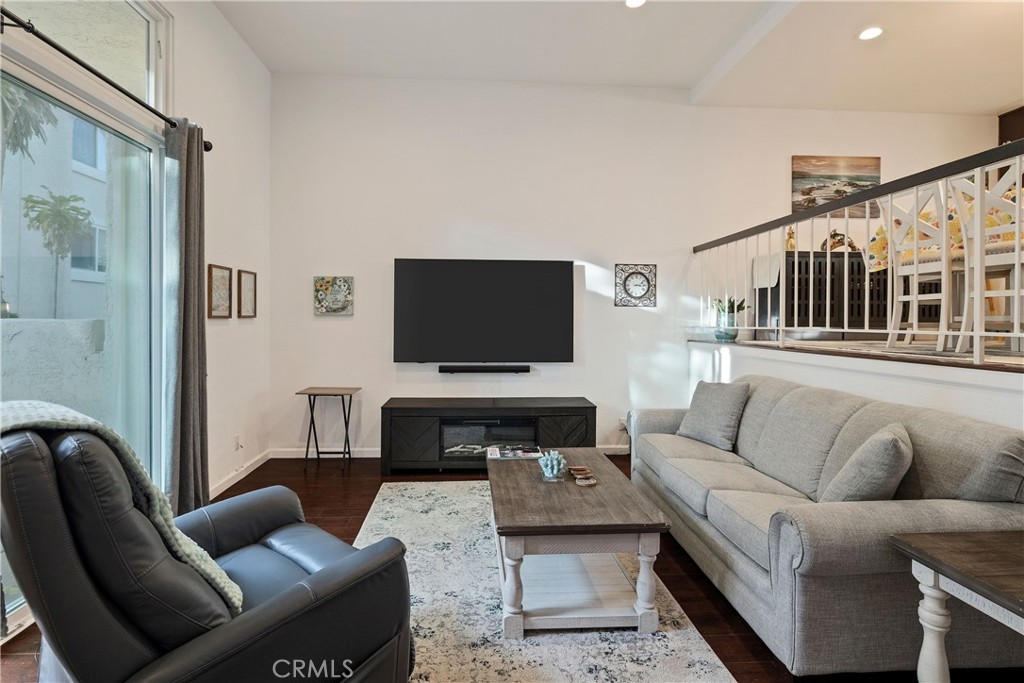 255 Valley Property Photo 4