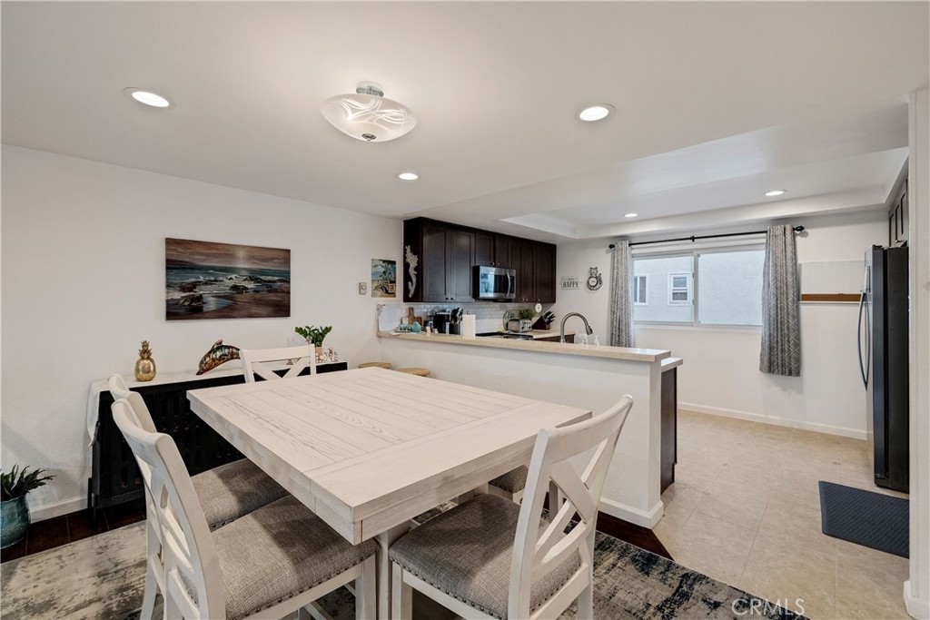 255 Valley Property Photo 9