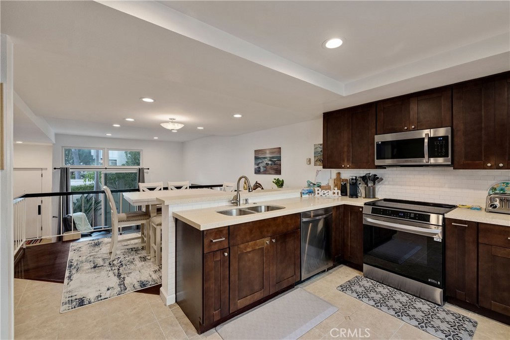 255 Valley Property Photo 10