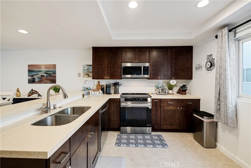 255 Valley Property Photo 12