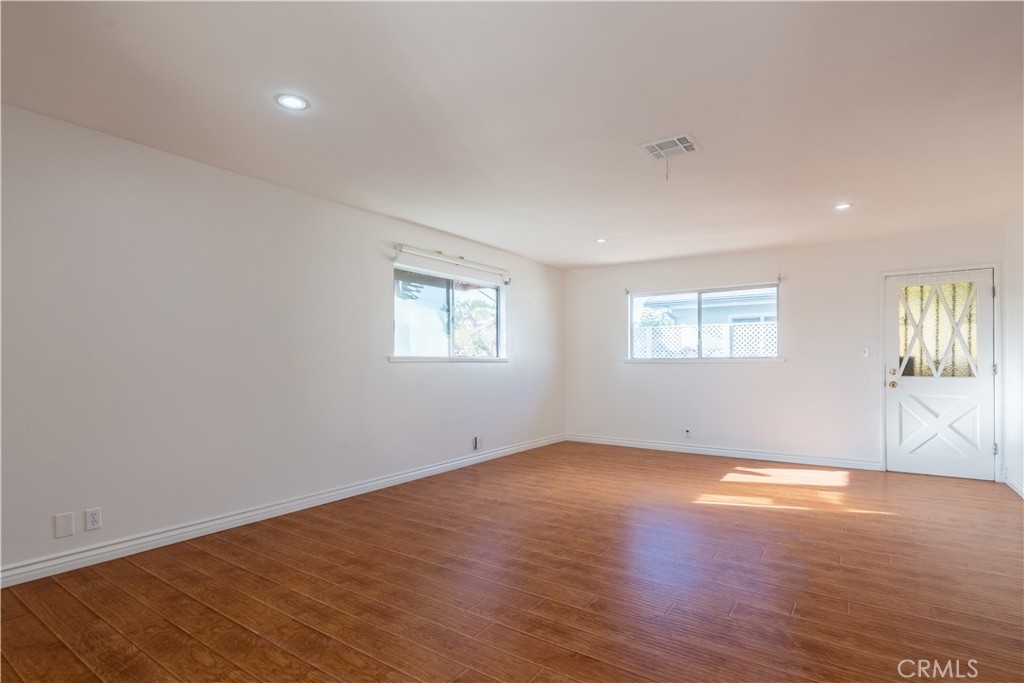 16827 S Raymond Avenue Property Photo 26
