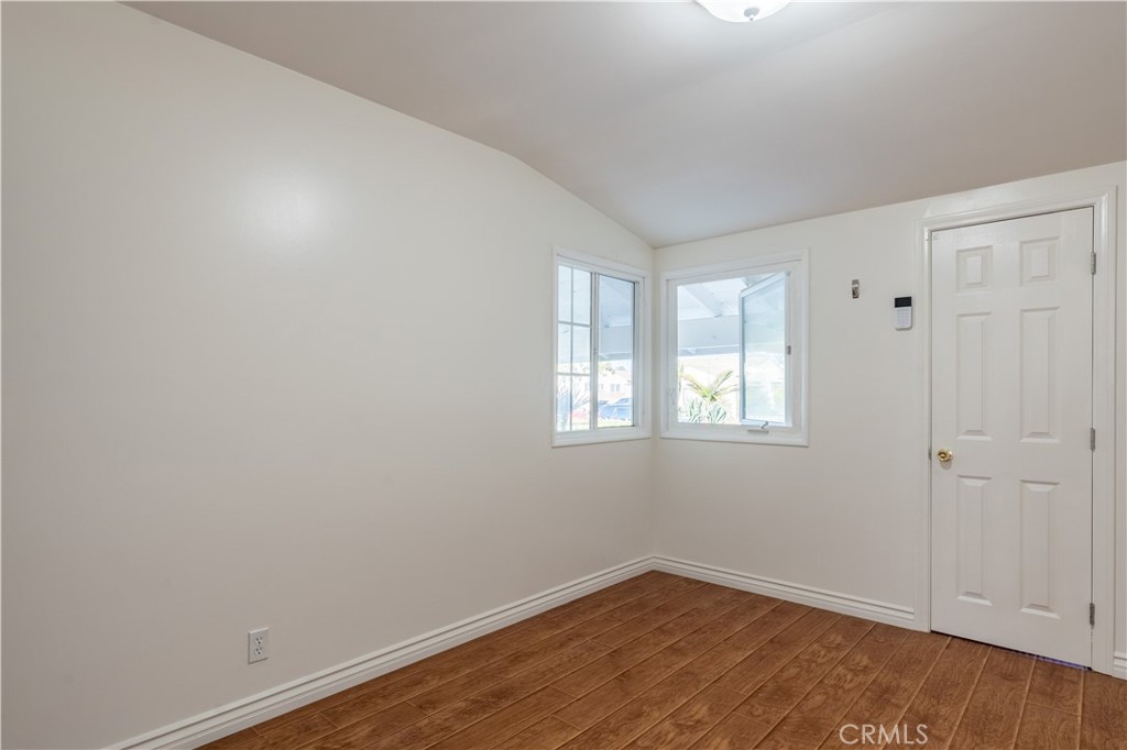 16827 S Raymond Avenue Property Photo 50