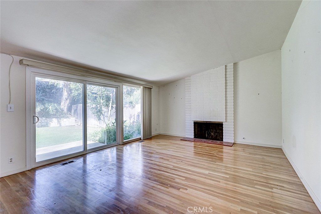 27033 Indian Peak Property Photo 6